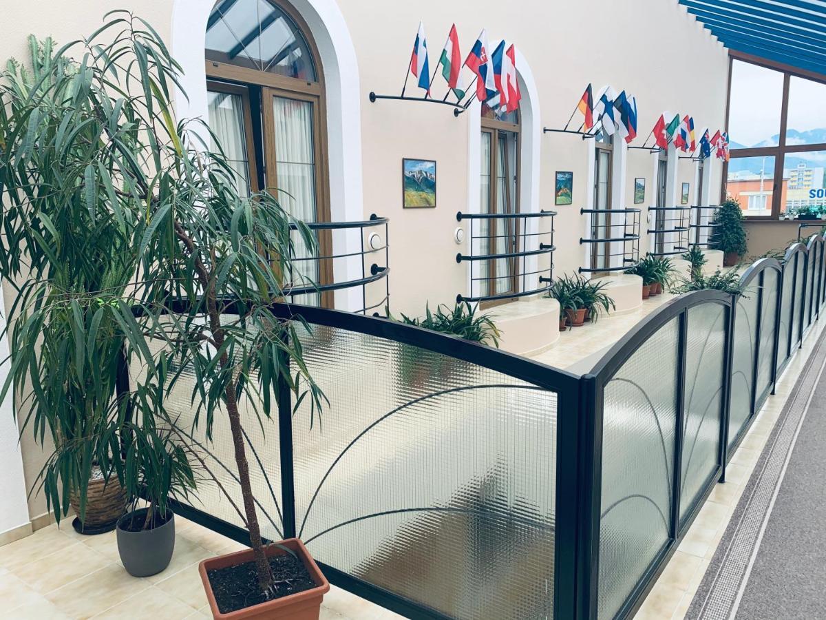 Hotel Steve Liptovský Mikuláš Exteriér fotografie